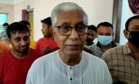 Former CM condemned bulldozing of CPI-M party office